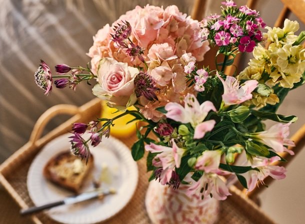 Foundation Rose Gift Box