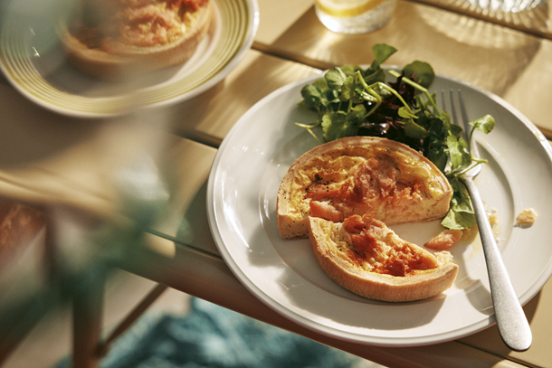 No.1 2 Hollandaise Hot Smoked Salmon Quiches