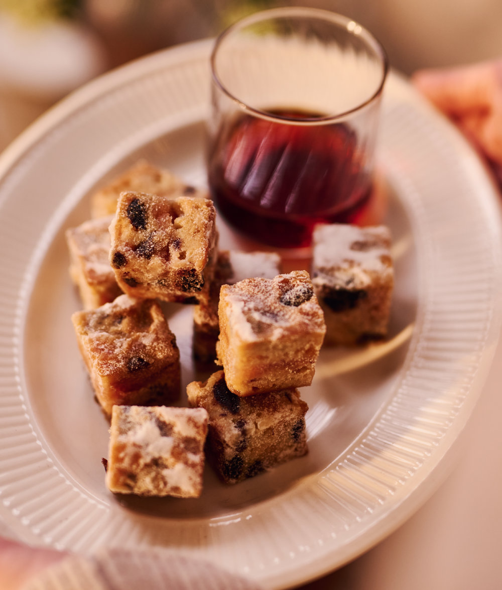 No.1 9 Triple Cherry Stollen Bites